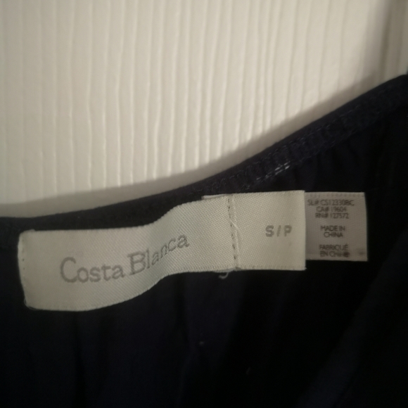 Cute tank top - Picture 2 of 2